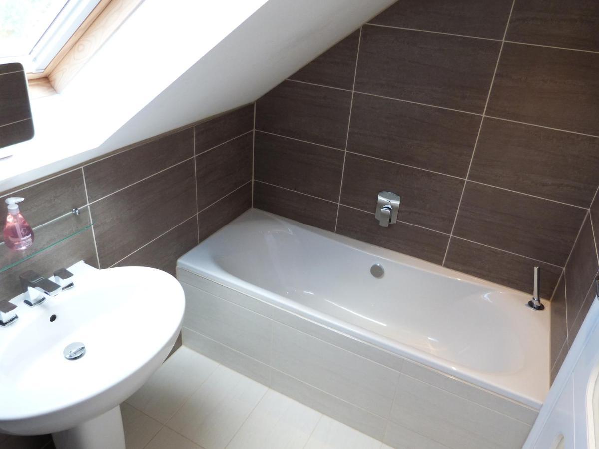 The Barn, Boutique Self-Catering Apartment - Belvoir Suite Allington  Exterior foto