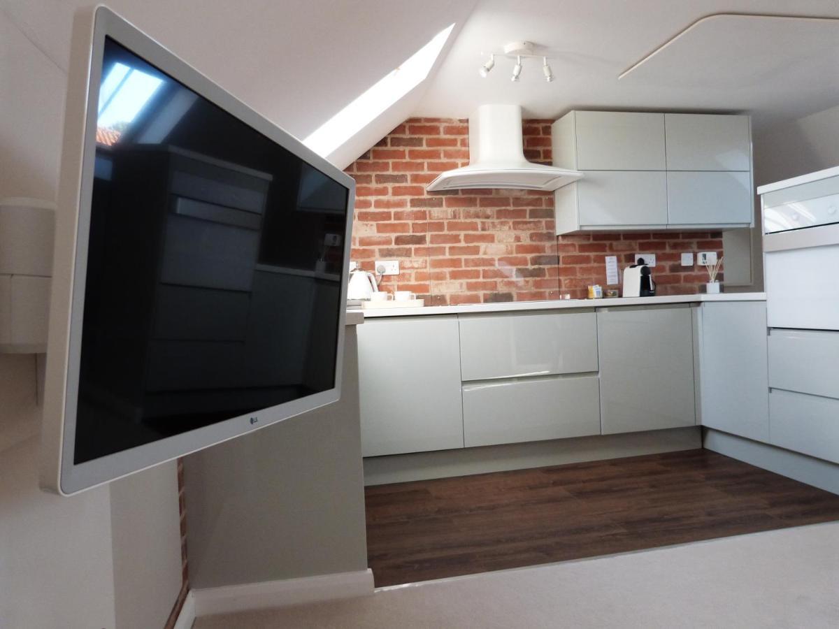 The Barn, Boutique Self-Catering Apartment - Belvoir Suite Allington  Exterior foto