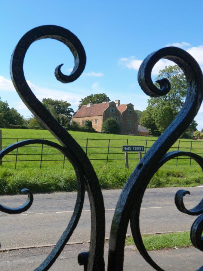 The Barn, Boutique Self-Catering Apartment - Belvoir Suite Allington  Exterior foto