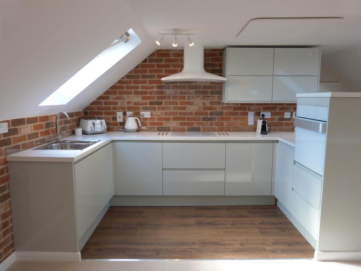 The Barn, Boutique Self-Catering Apartment - Belvoir Suite Allington  Exterior foto